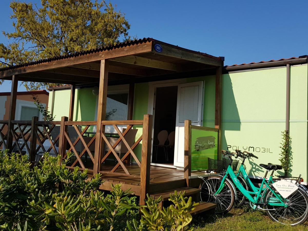 Naturist Mobile Homes Eden In Fkk Ulika Poreč Eksteriør bilde